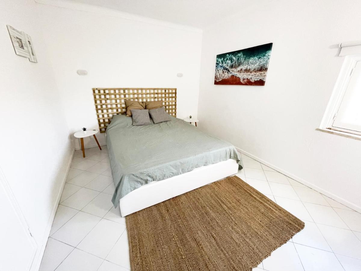 Apartment Panoramic Seaview - 2 Bedroom, Main Ave, 15 Min Walk Beach, Workspace *